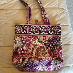 SALE 🚨🚨🚨 Vera Bradley Tote